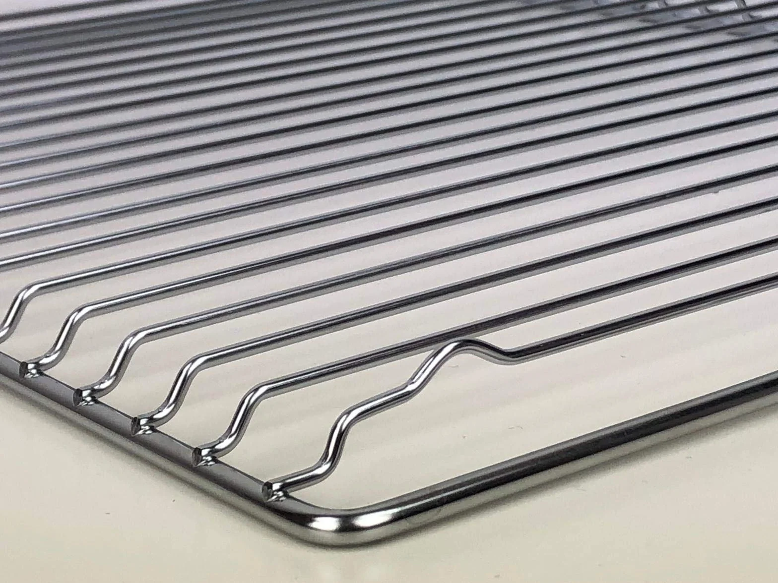 Original AEG Electrolux Grillrost 140066595012 Rost Backofenrost 3870290016 Gitterrost 426x357mm